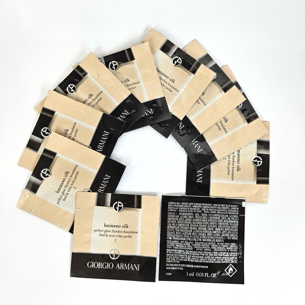 10 GIORGIO ARMANI Luminous Silk Perfect Glow Flawless Foundation Samples SHADE 2